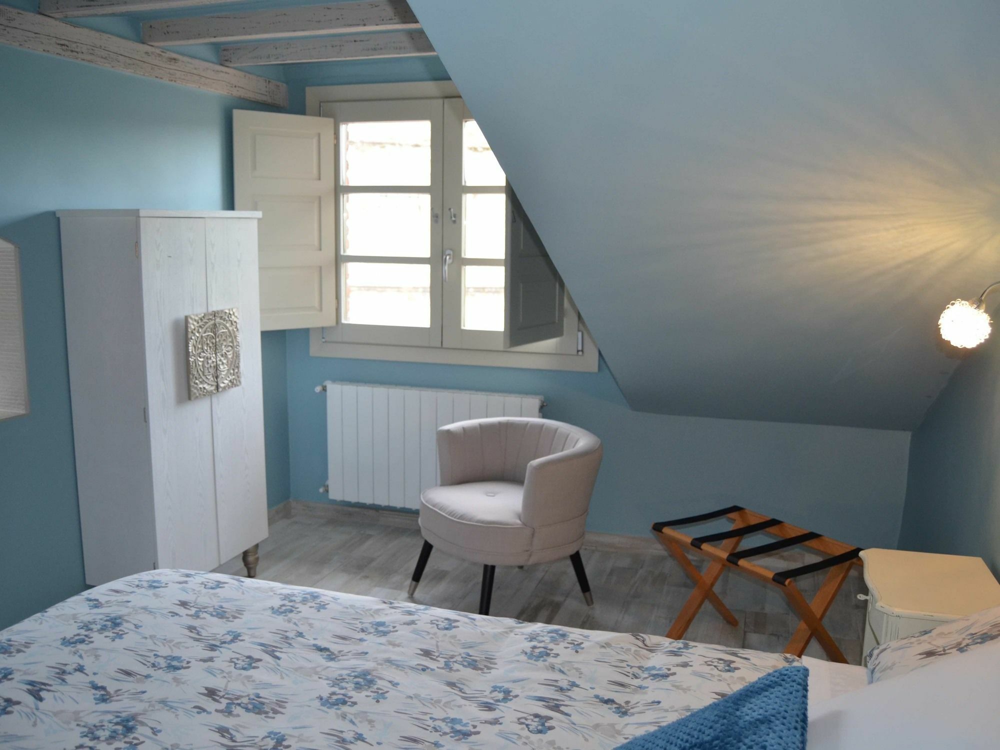 Akla Suites Con Jacuzzi Santillana Santillana del Mar Exterior photo